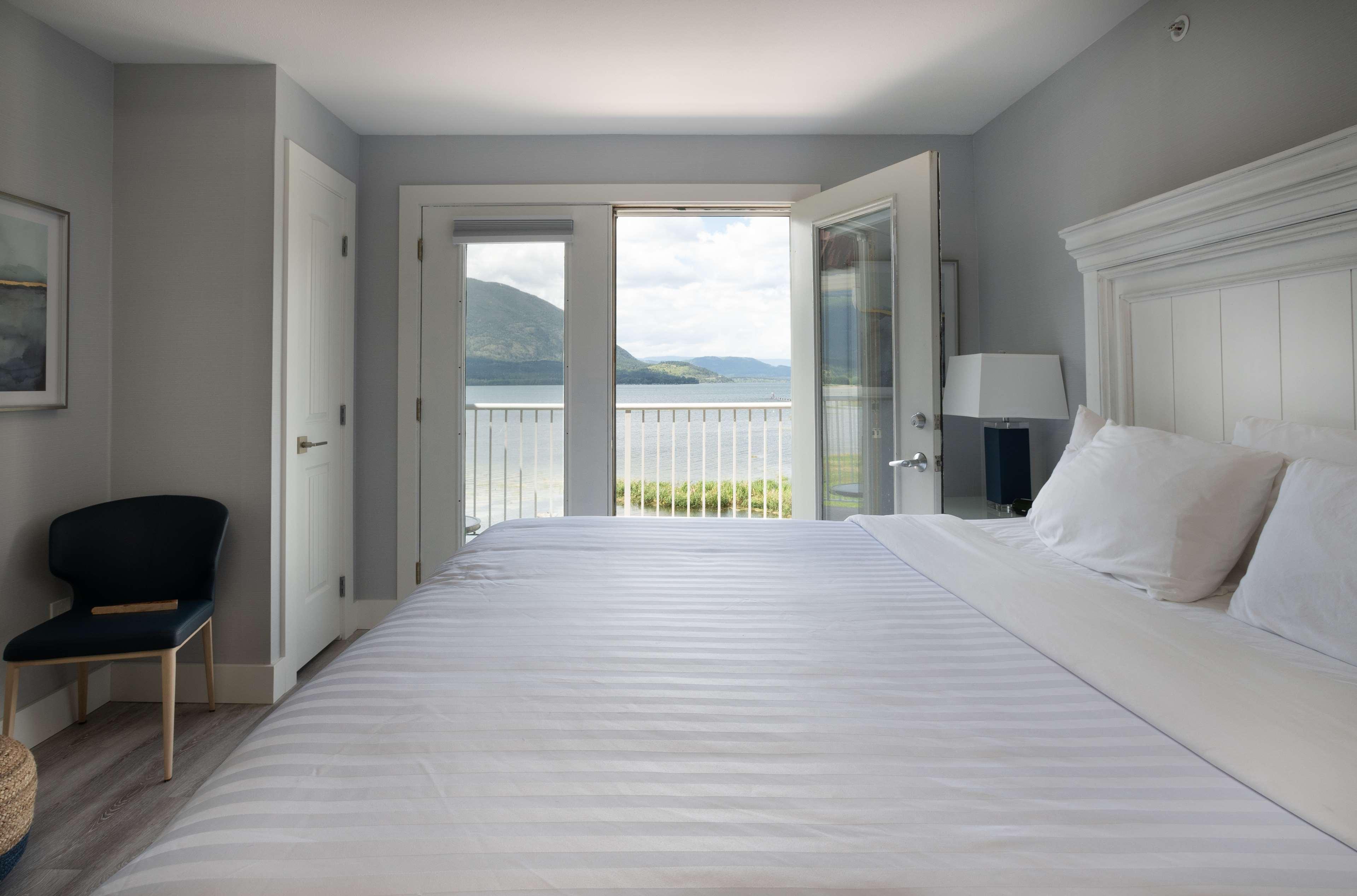 Prestige Harbourfront Resort, Worldhotels Luxury Salmon Arm Εξωτερικό φωτογραφία