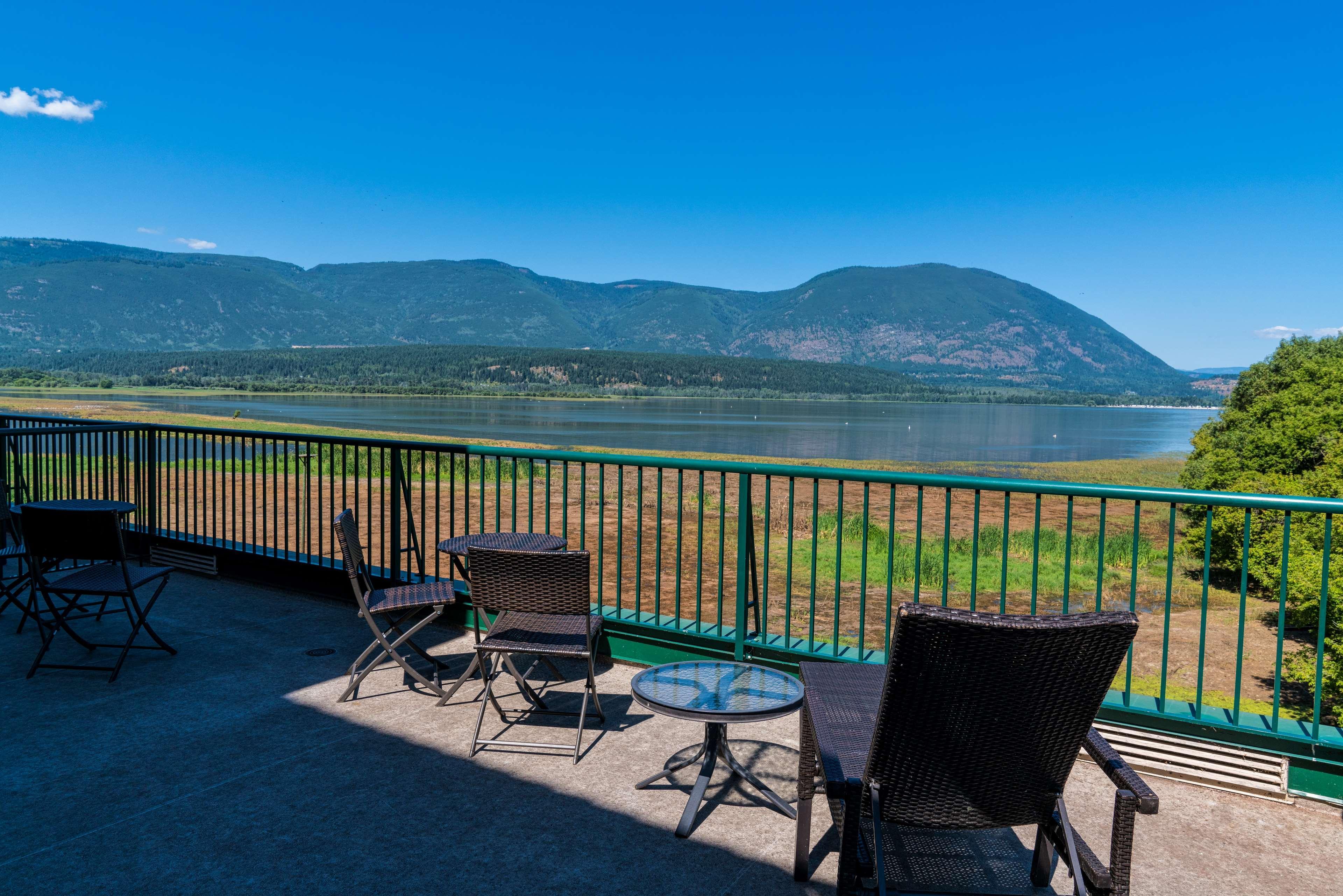 Prestige Harbourfront Resort, Worldhotels Luxury Salmon Arm Ανέσεις φωτογραφία