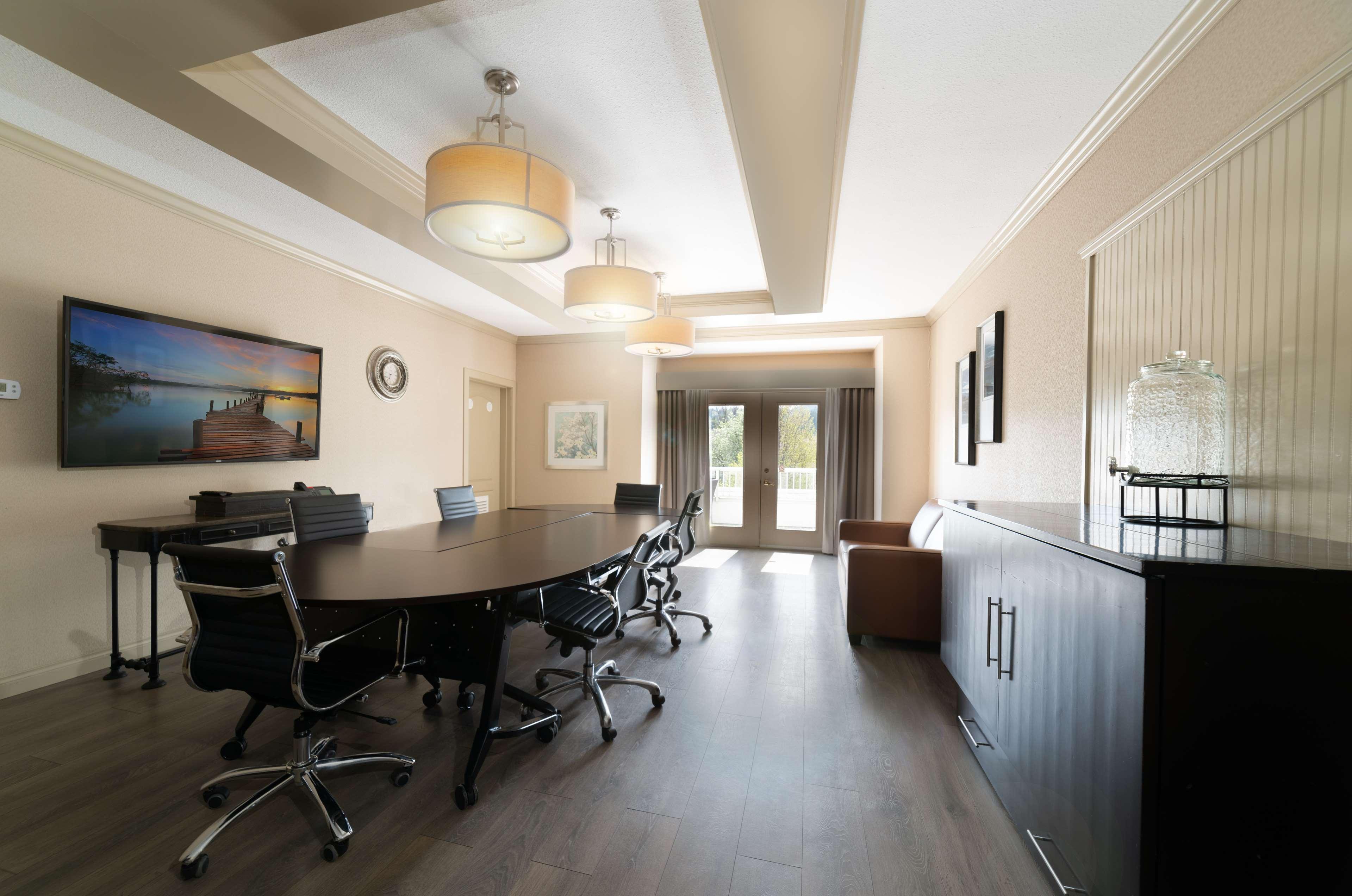 Prestige Harbourfront Resort, Worldhotels Luxury Salmon Arm Εξωτερικό φωτογραφία