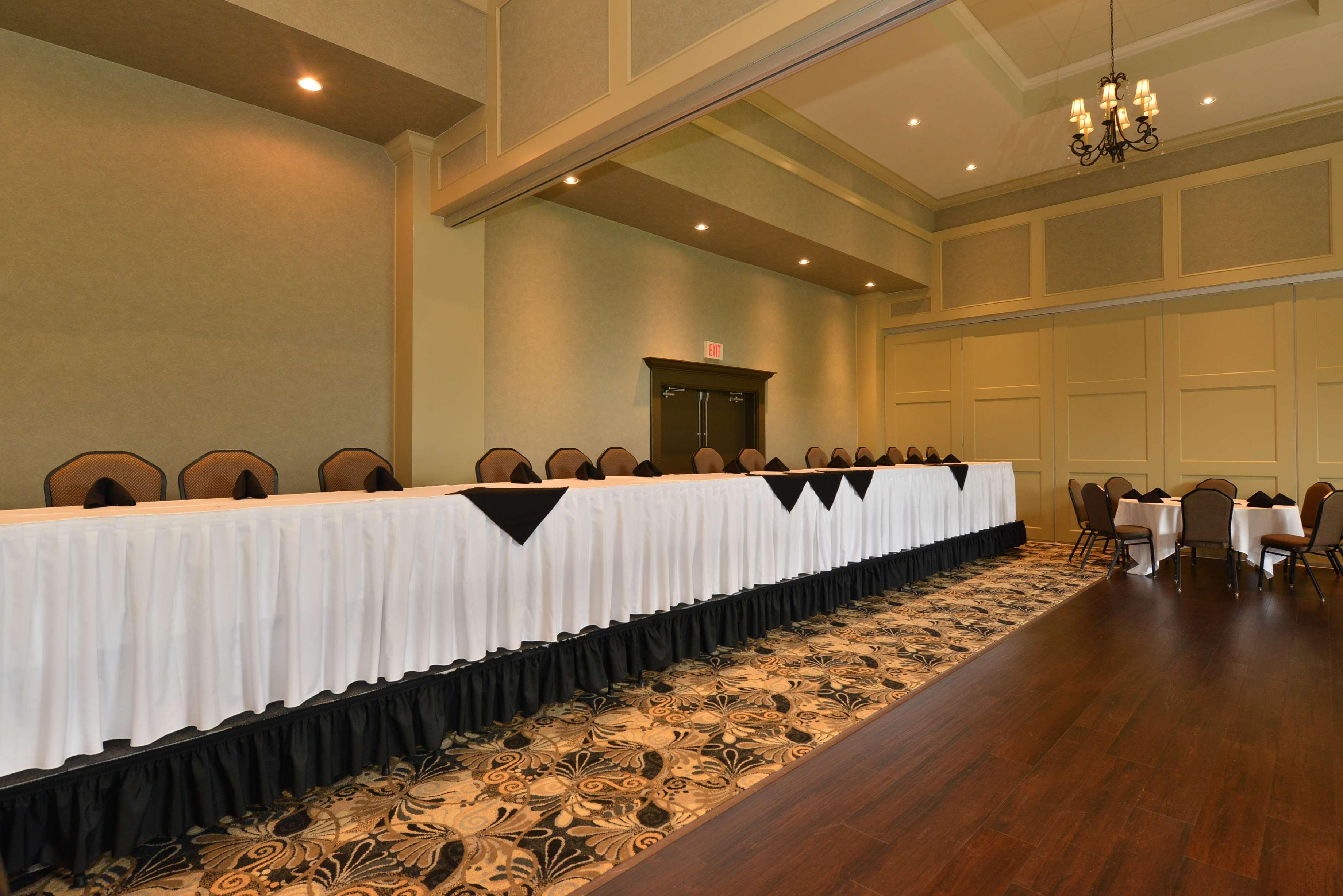 Prestige Harbourfront Resort, Worldhotels Luxury Salmon Arm Εξωτερικό φωτογραφία