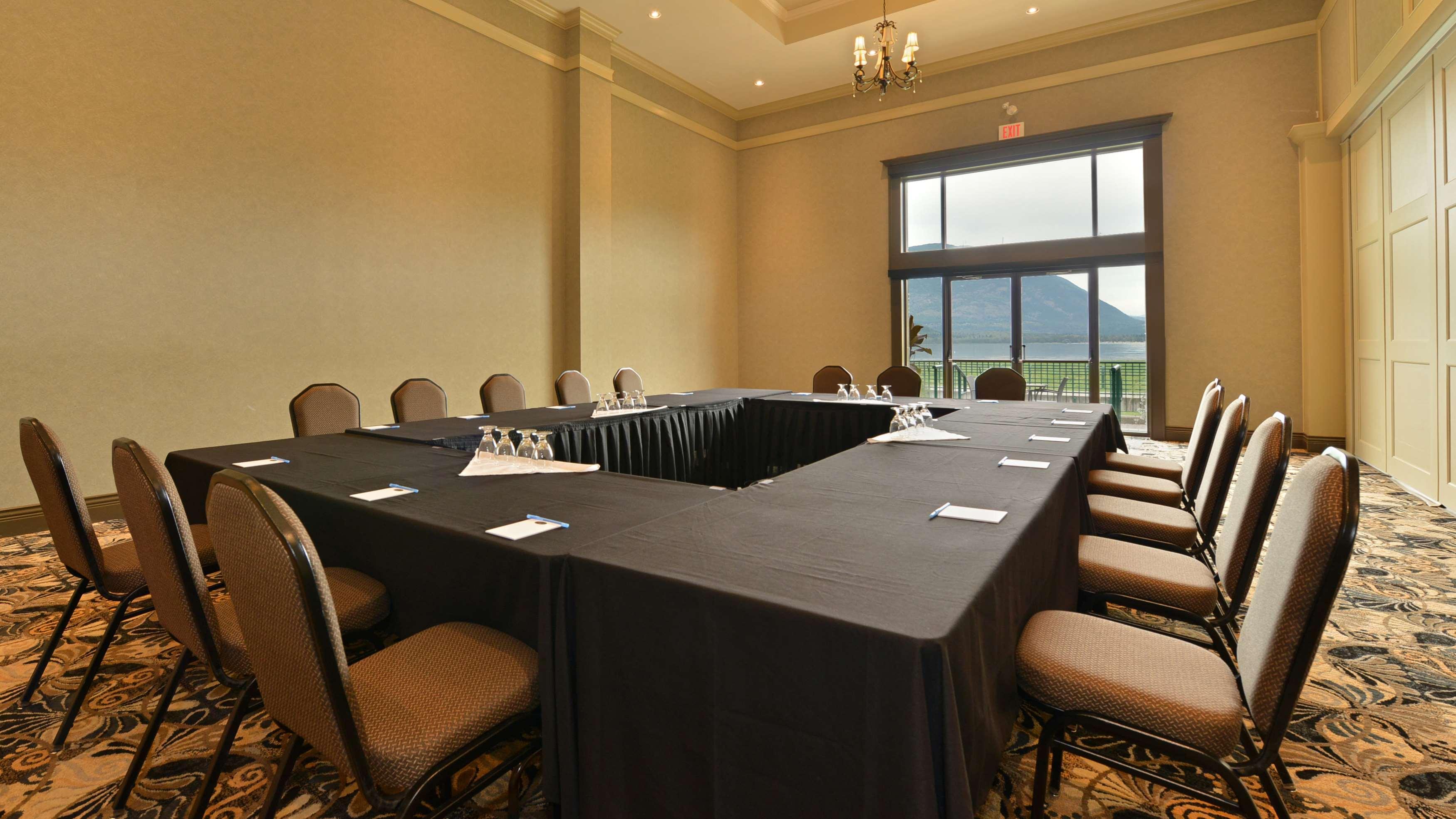 Prestige Harbourfront Resort, Worldhotels Luxury Salmon Arm Εξωτερικό φωτογραφία