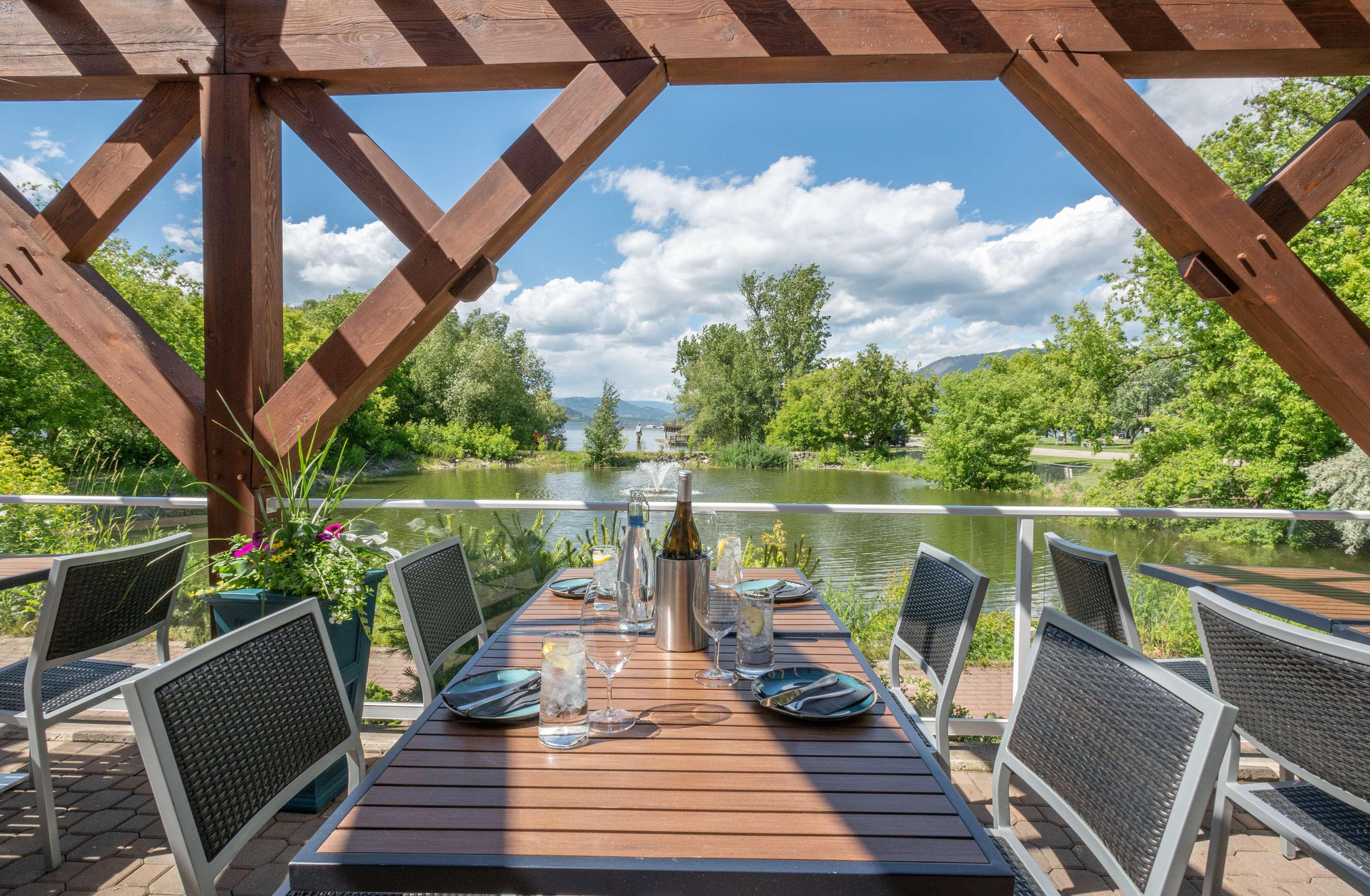 Prestige Harbourfront Resort, Worldhotels Luxury Salmon Arm Εξωτερικό φωτογραφία