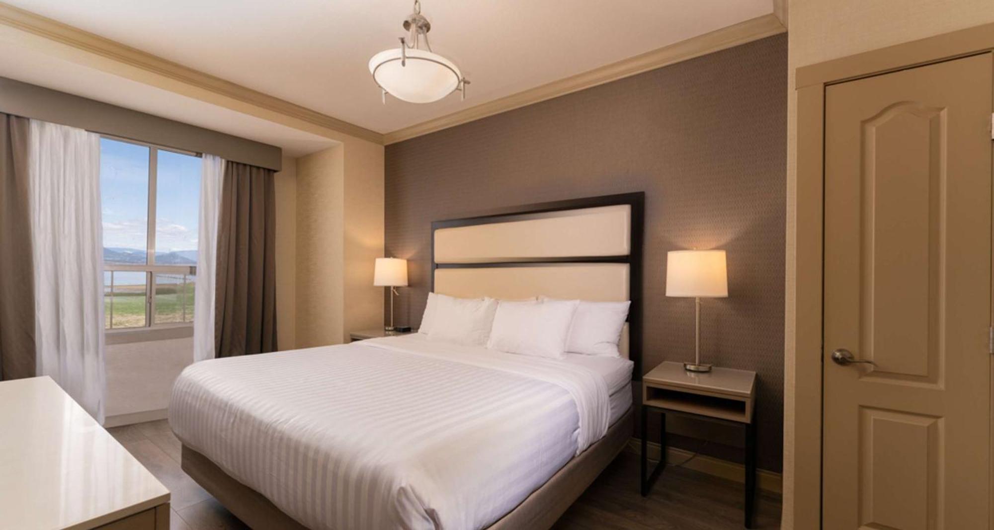 Prestige Harbourfront Resort, Worldhotels Luxury Salmon Arm Εξωτερικό φωτογραφία