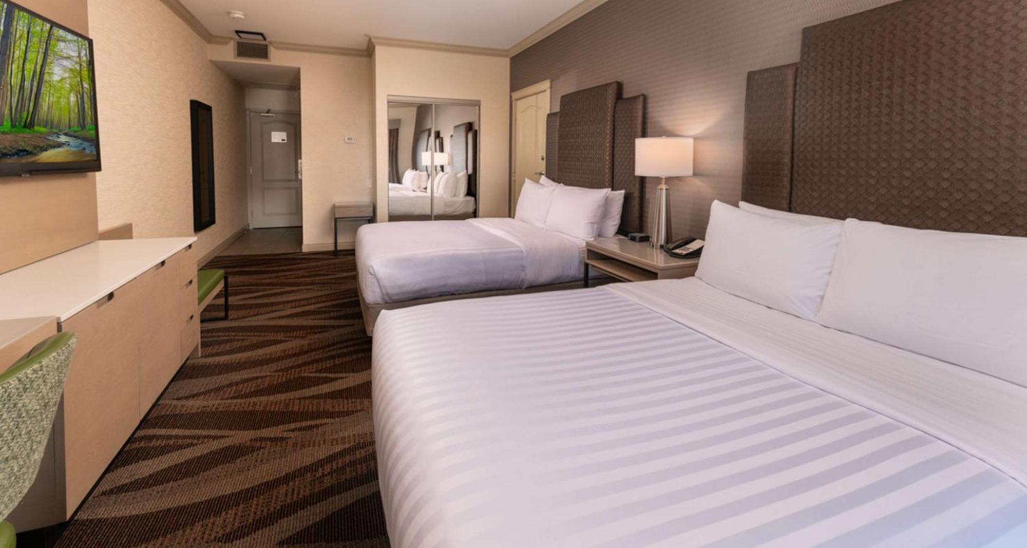 Prestige Harbourfront Resort, Worldhotels Luxury Salmon Arm Εξωτερικό φωτογραφία